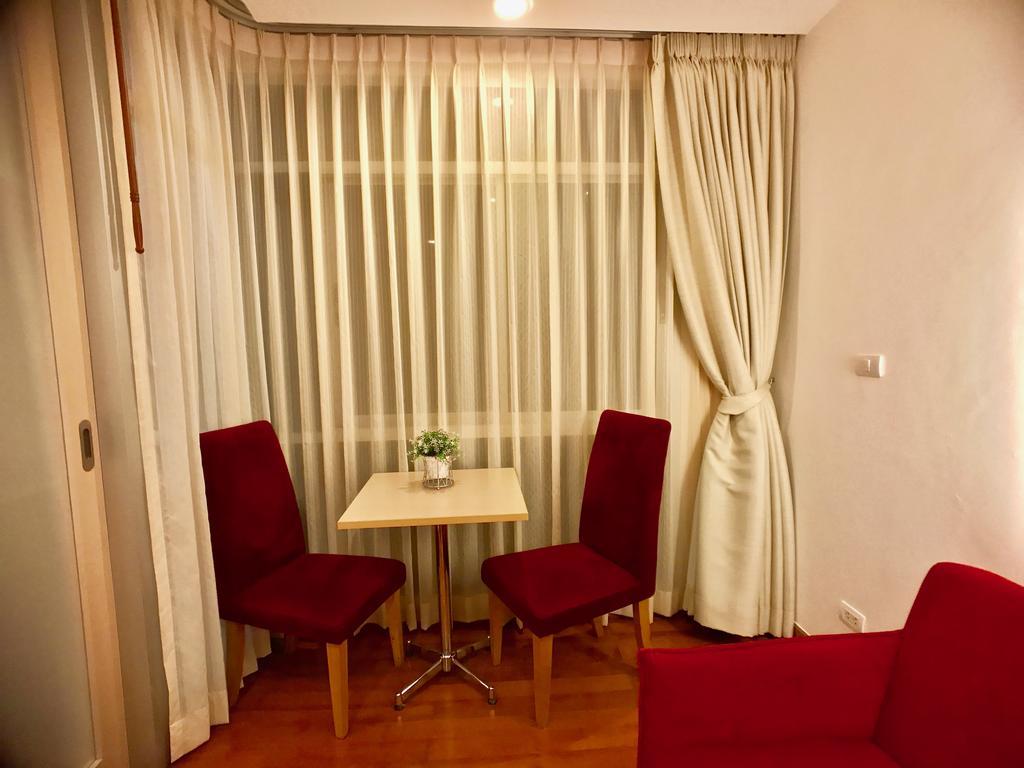 Apartment Art By Moloko *